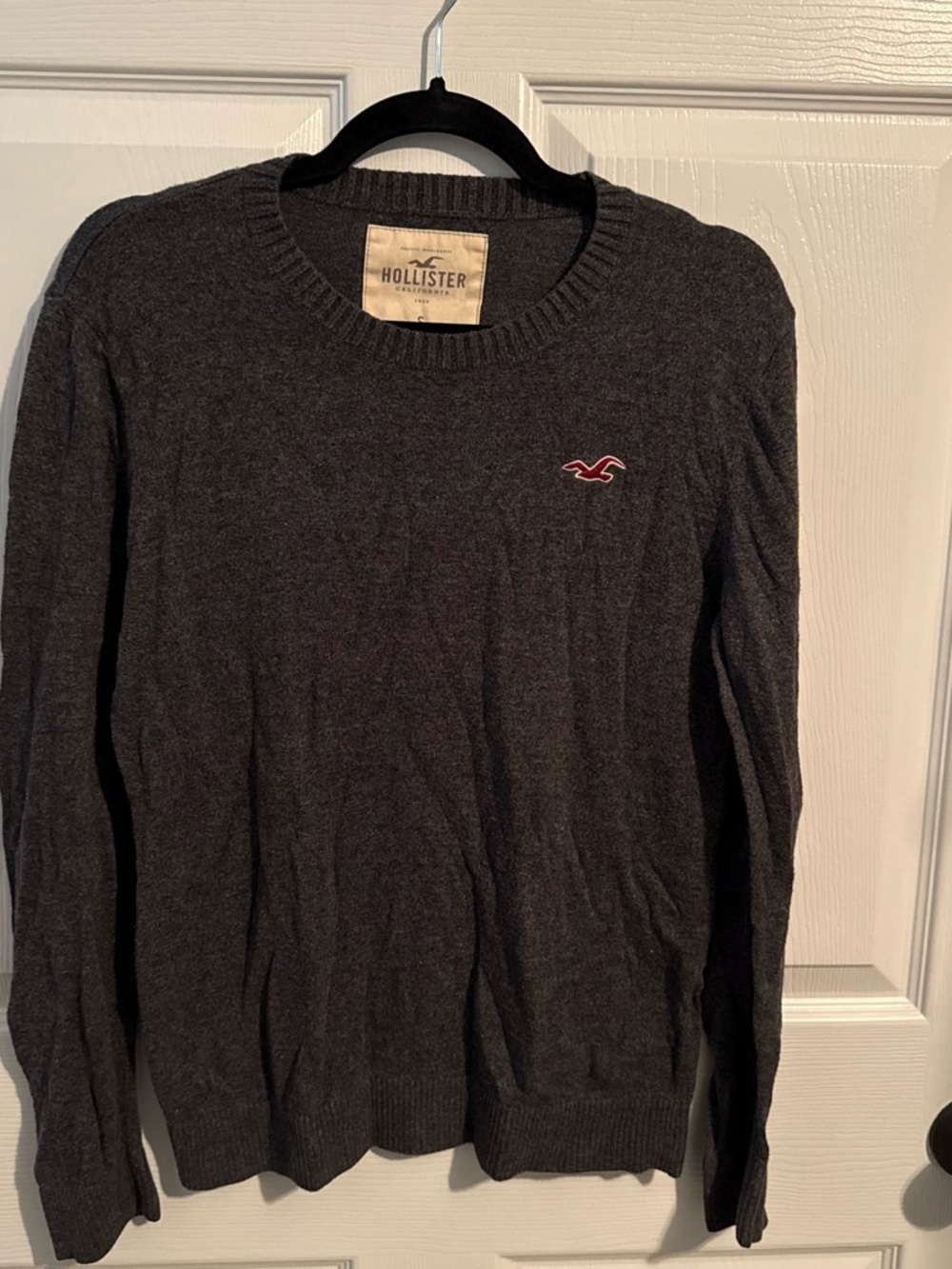 Vintage Hollister Men's Dark Charcoal Crewneck Sweater with Red Logo